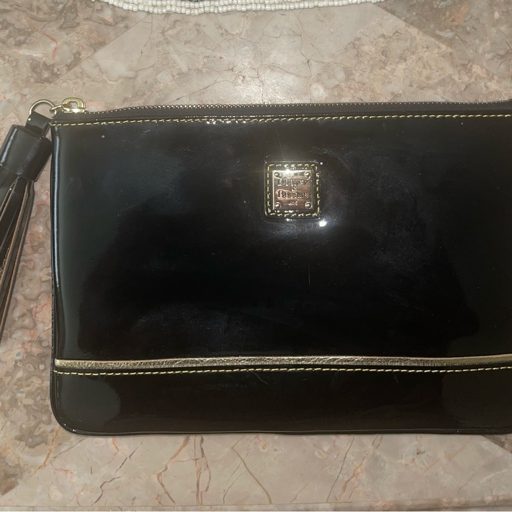 Dooney and bourke